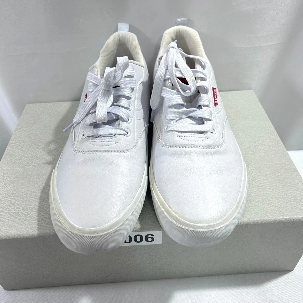 Levi's Mens Sneakers Size 10.5 White Lance Perforated Faux-Leather Low Top Skate
